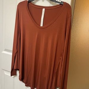 Lululemon Up for down time long sleeve shirt